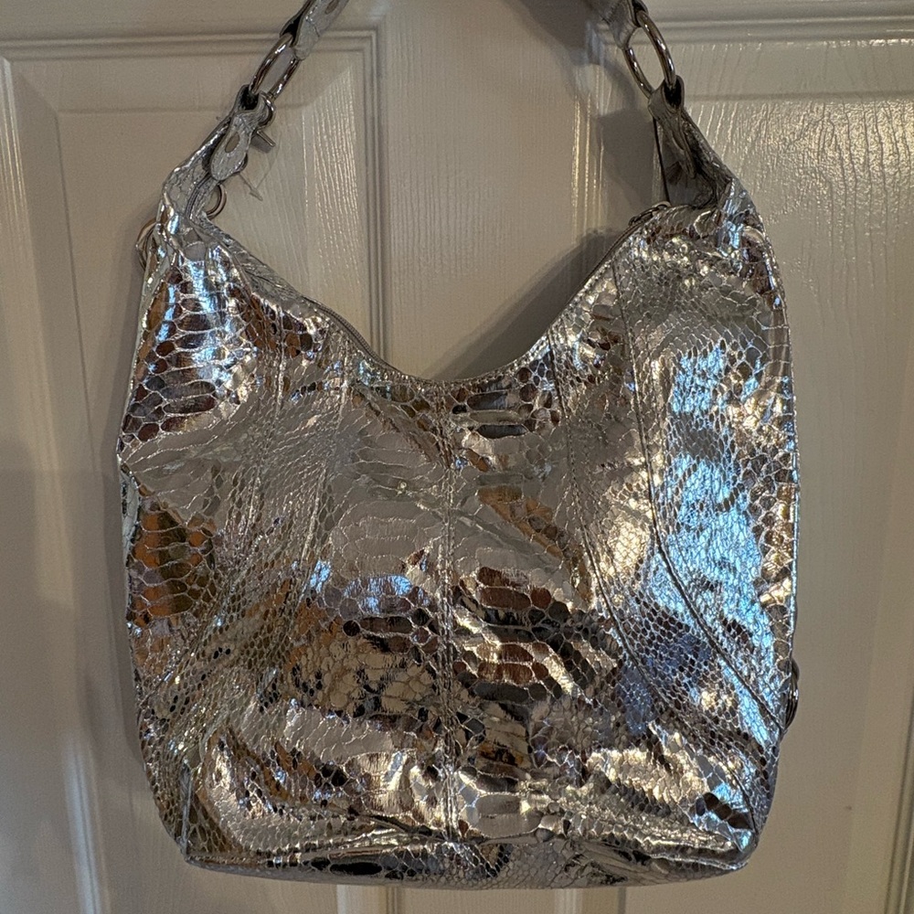 Jennifer Lopez Metallic Silver Snake Shoulder Bag